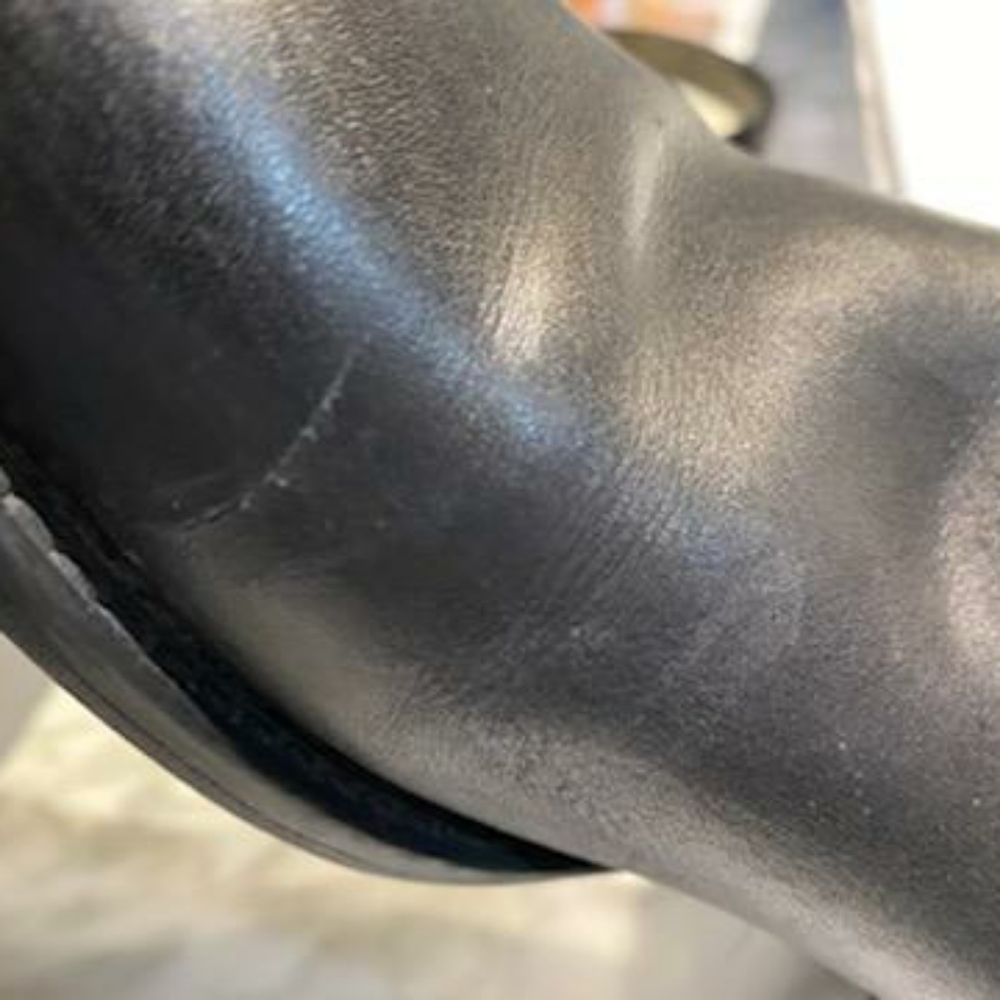 Boots - Picture 8 of 10